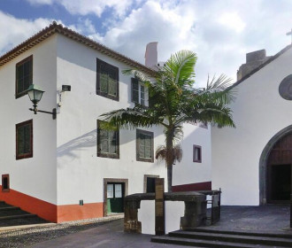 Terraced House Funchal // Casa Santa Maria